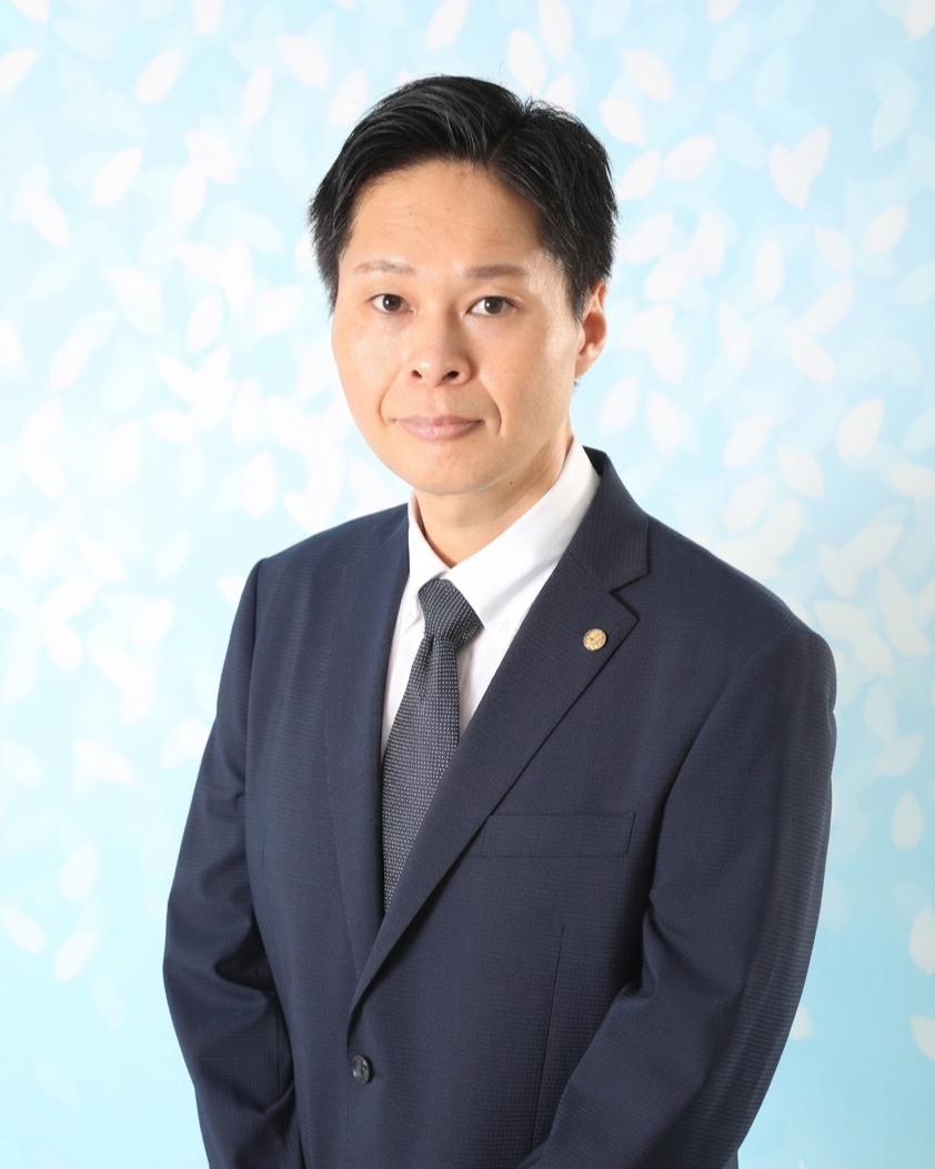 行政書士 小川貴之 プロフィール写真